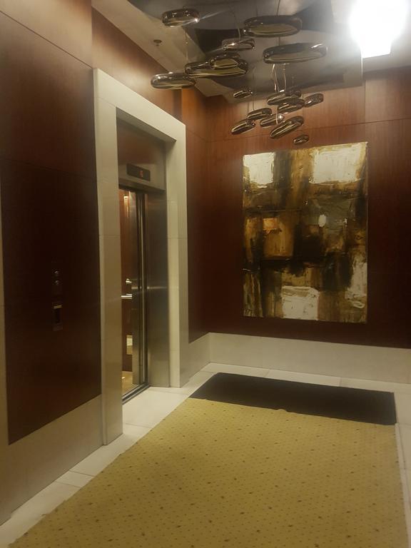 Eton Baypark Apartment Manila Exterior photo